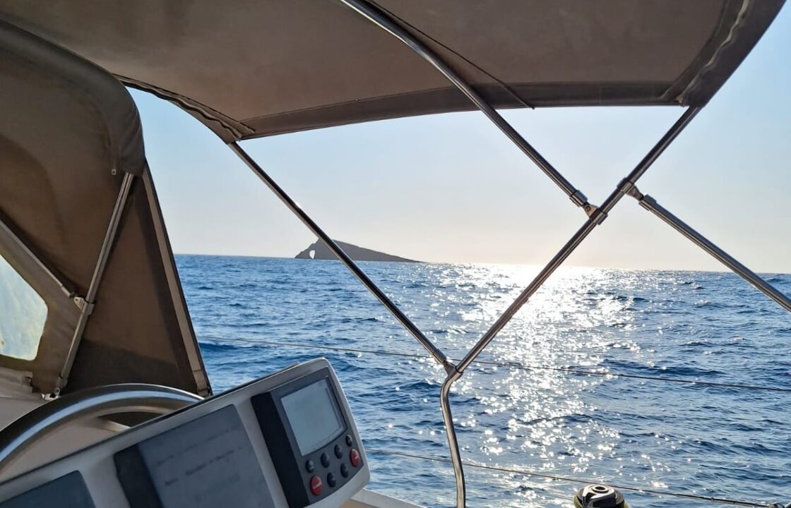 Argo Elan 344 Yacht Charter Preveza